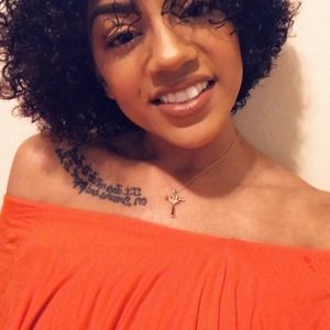 Meet your Posher, Arianna